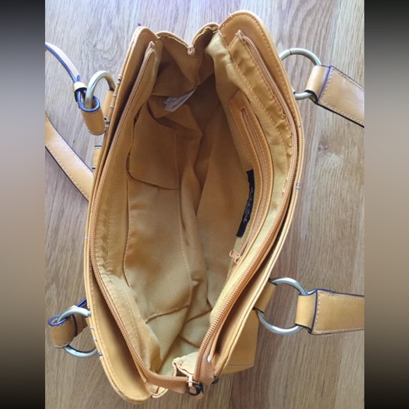 Peck & Peck collection yellow leather shoulder bag - Picture 9 of 11